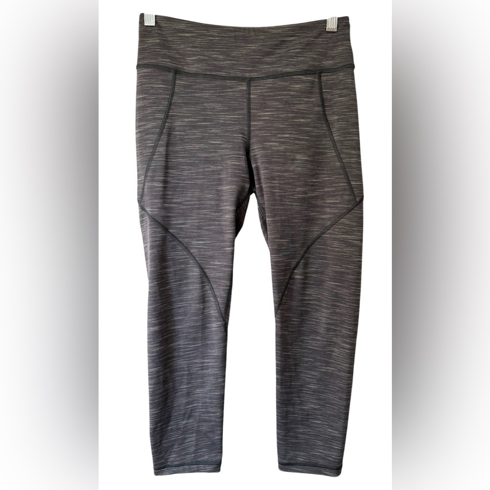 Patagonia Women’s Cropped Leggings Heathered Gray Size Medium Great Condition!